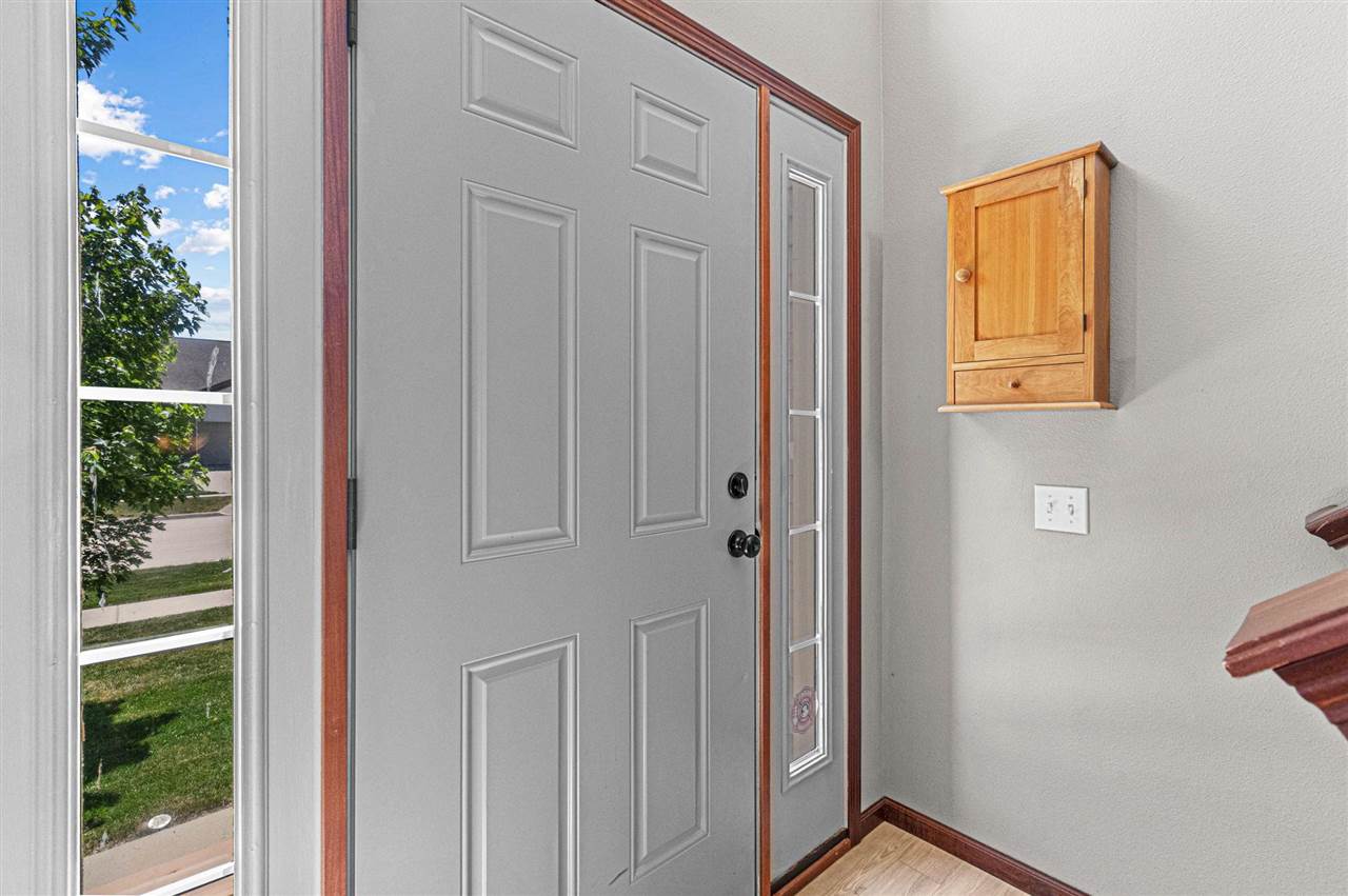 330 S Stewart North Liberty IA 52317
