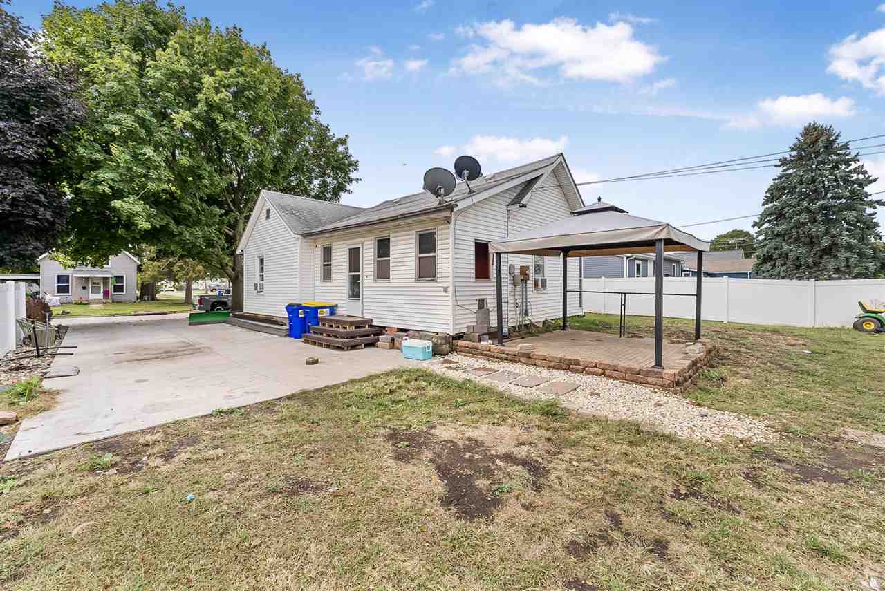 626 E Madison Street Washington IA 52353