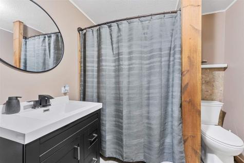626 E Madison Street Washington IA 52353