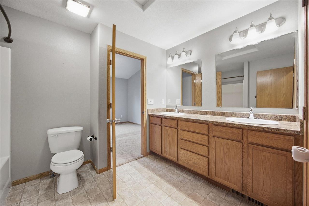 152 Watercress Road North Liberty IA 52317