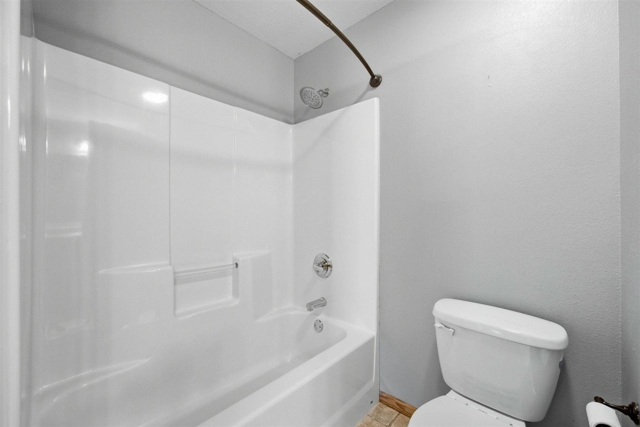 152 Watercress Road North Liberty IA 52317