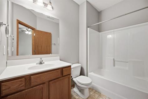 152 Watercress Road North Liberty IA 52317