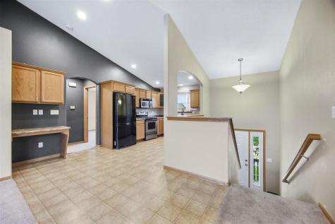 152 Watercress Road North Liberty IA 52317