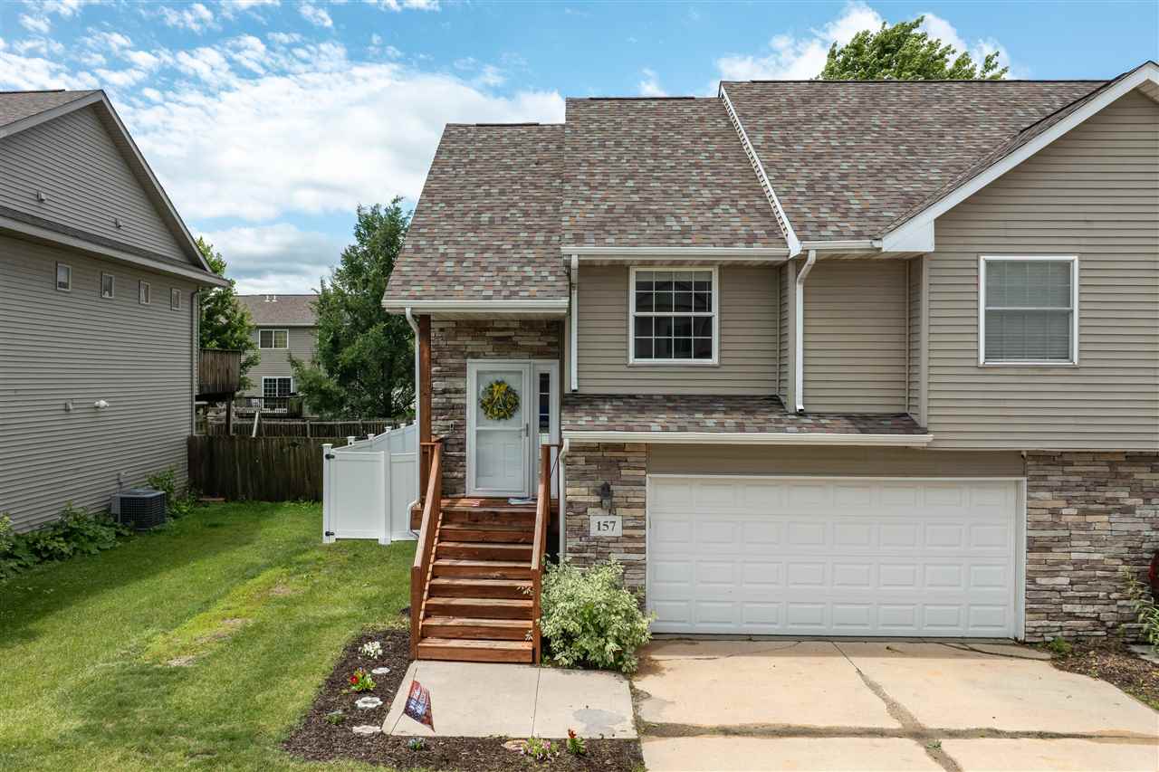 157 S Park Ridge Road North Liberty IA 52317