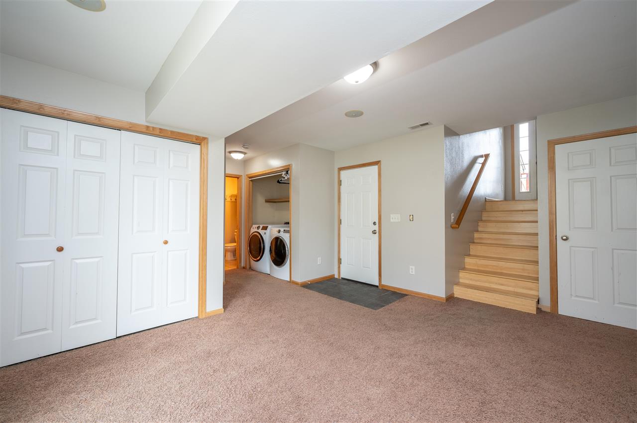 157 S Park Ridge Road North Liberty IA 52317