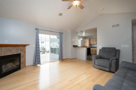 157 S Park Ridge Road North Liberty IA 52317