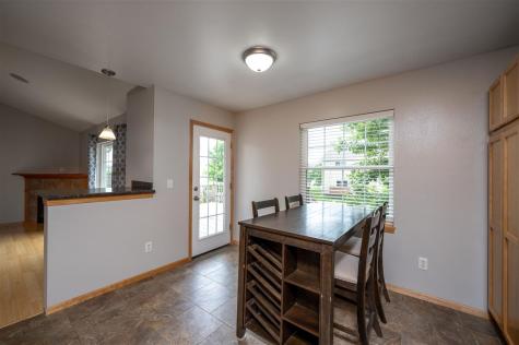 157 S Park Ridge Road North Liberty IA 52317