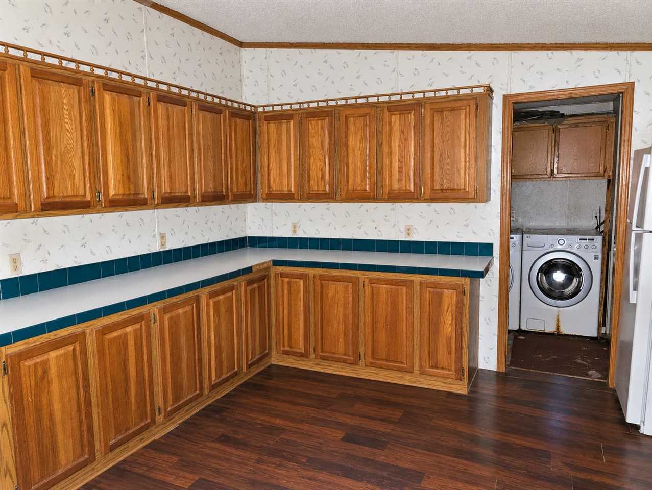315 S Maple Street Cincinnati IA 52549