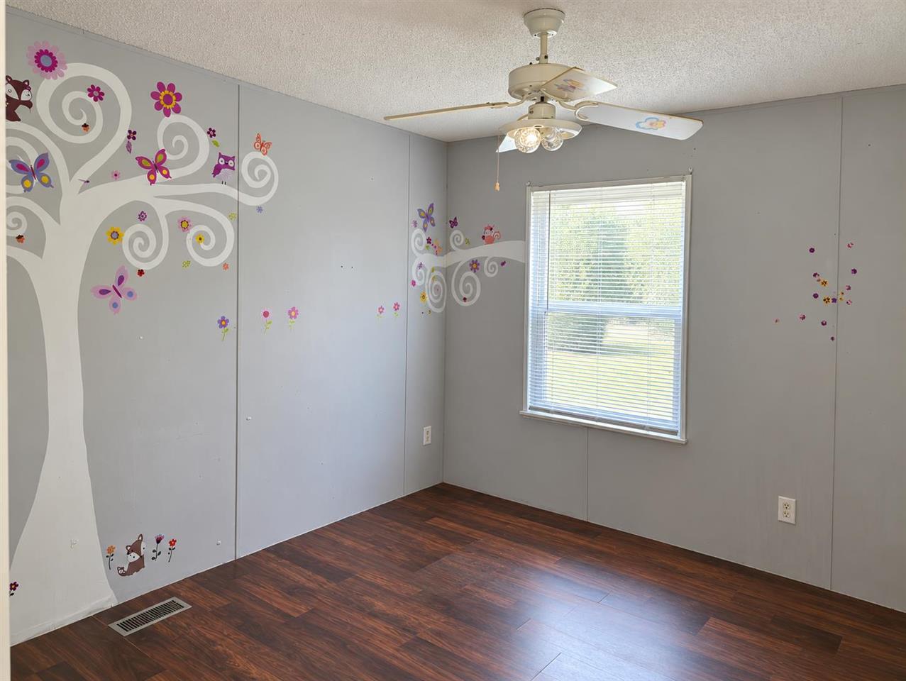 315 S Maple Street Cincinnati IA 52549