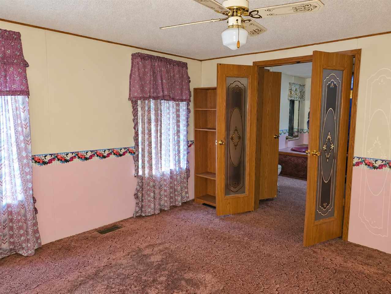 315 S Maple Street Cincinnati IA 52549
