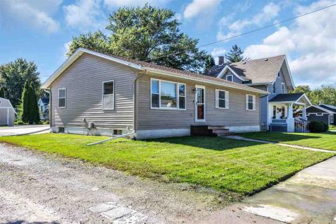 313 E 4th Street Solon IA 52333