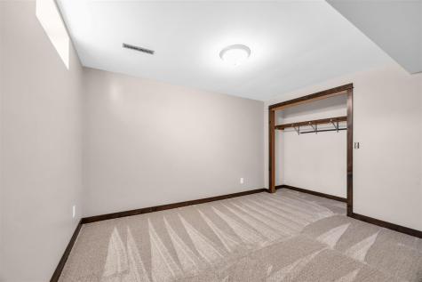 313 E 4th Street Solon IA 52333