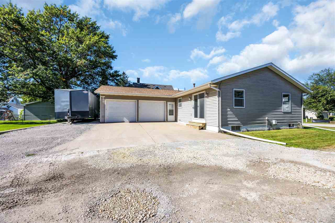 313 E 4th Street Solon IA 52333