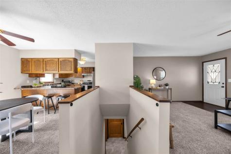 313 E 4th Street Solon IA 52333