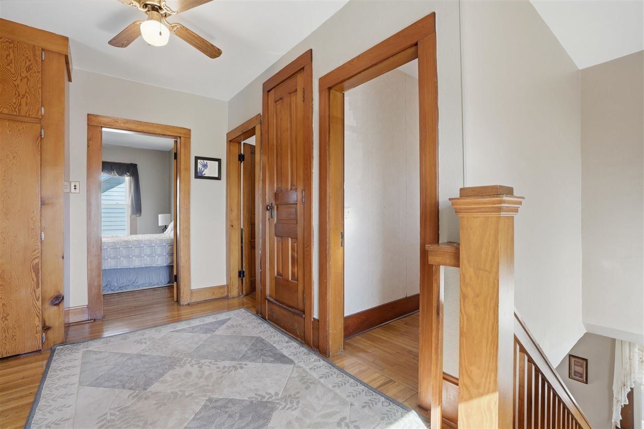 315 E Main Wayland IA 52654