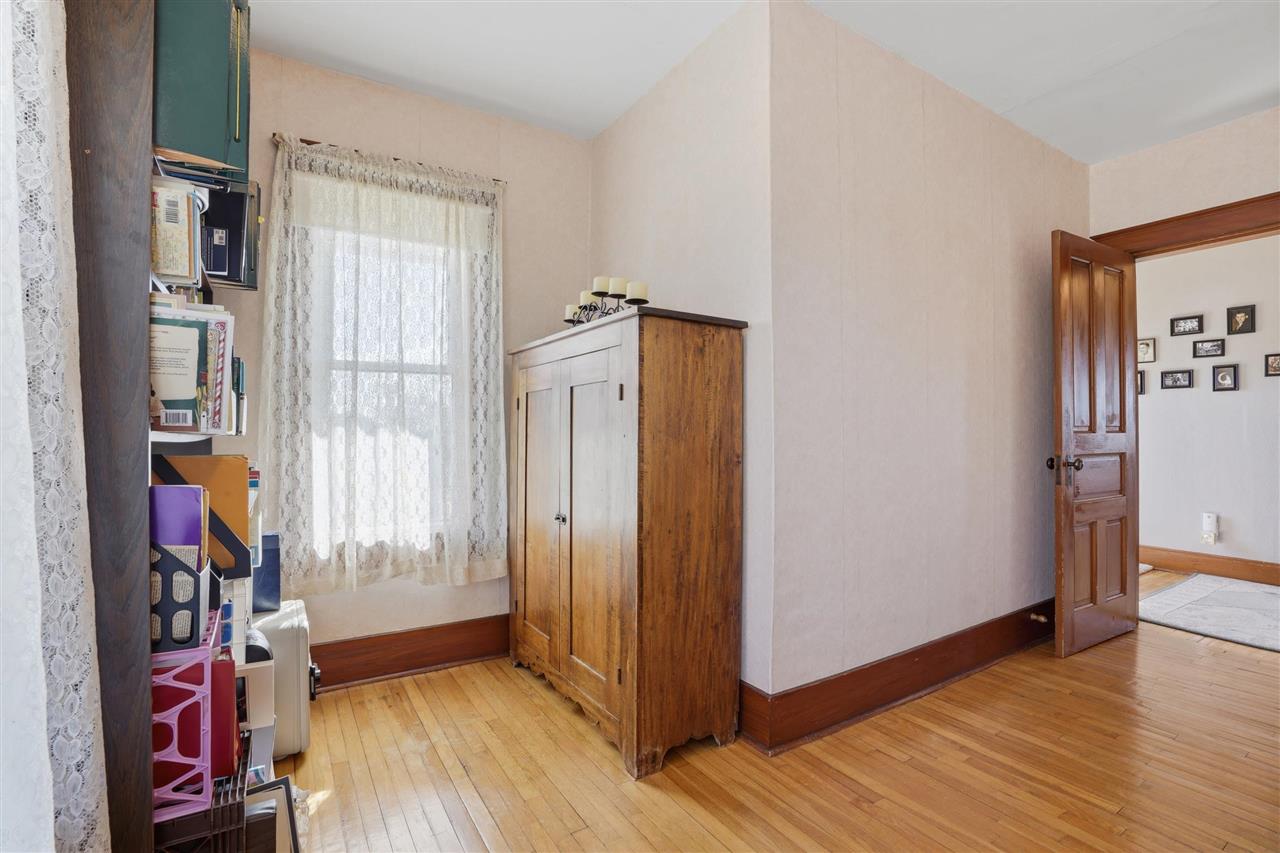 315 E Main Wayland IA 52654