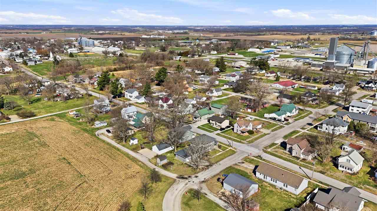 315 E Main Wayland IA 52654
