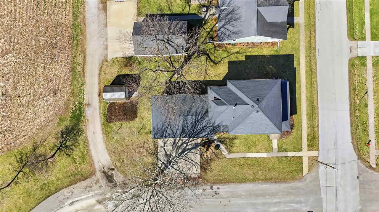 315 E Main Wayland IA 52654