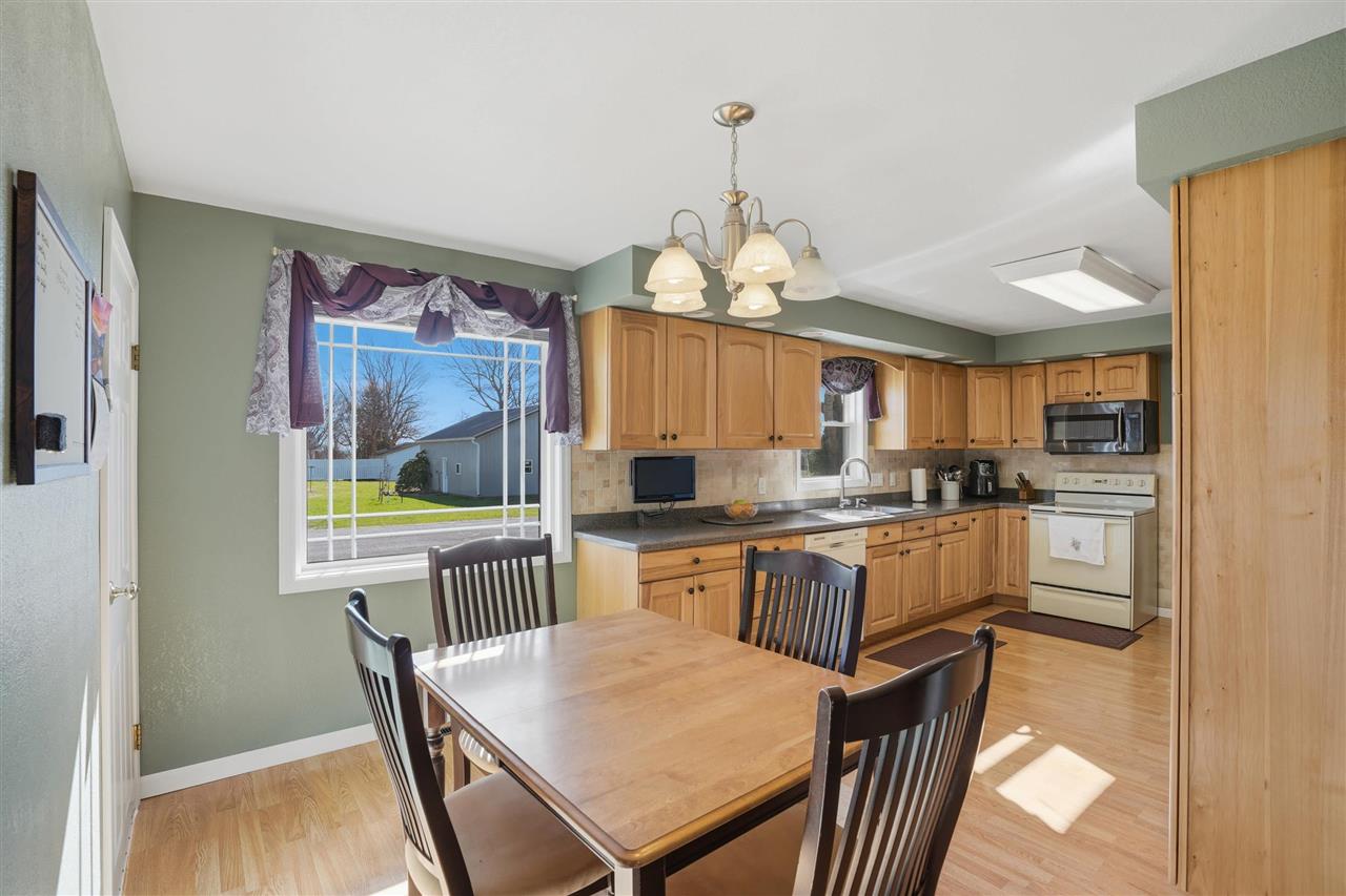 315 E Main Wayland IA 52654