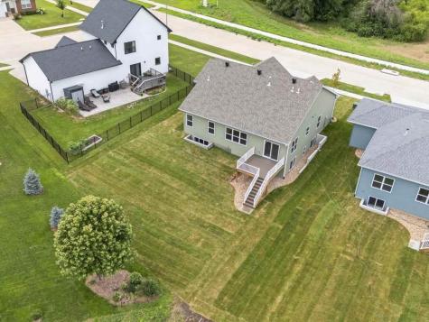 1223 Covered Wagon Drive Iowa City IA 52240
