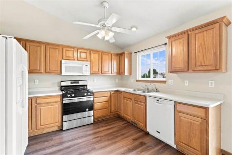 1442 Langenberg Avenue Iowa City IA 52240