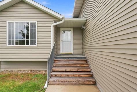 1442 Langenberg Avenue Iowa City IA 52240