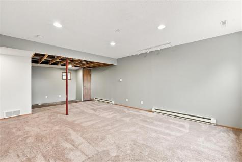 1442 Langenberg Avenue Iowa City IA 52240