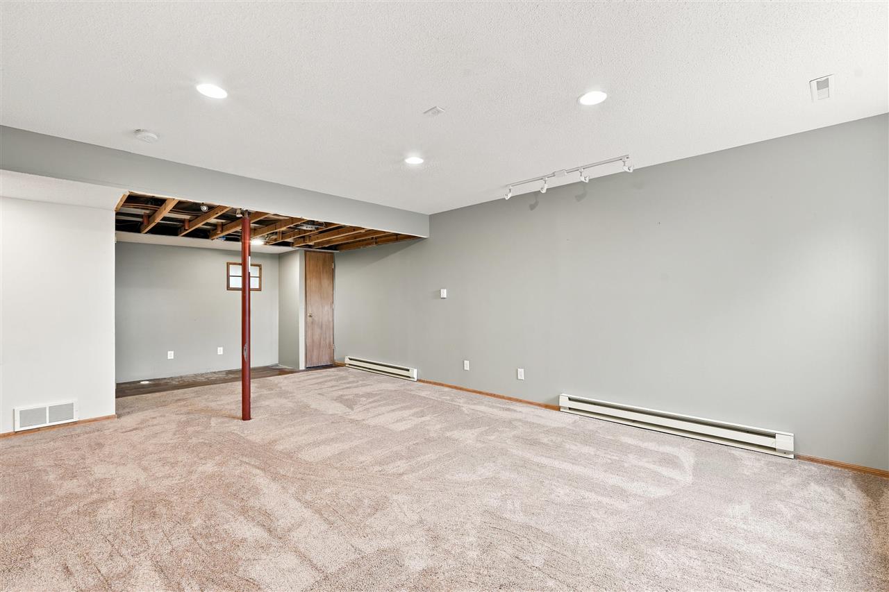 1442 Langenberg Avenue Iowa City IA 52240