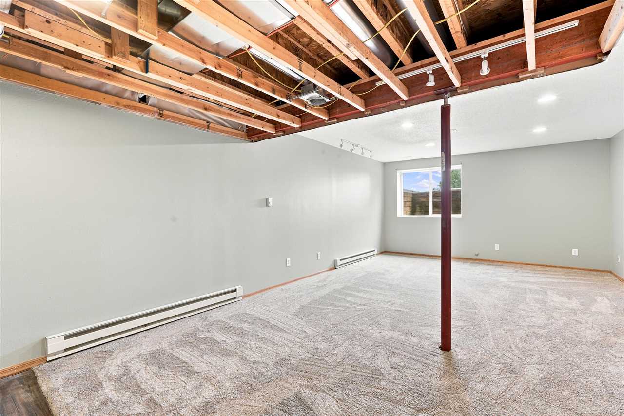 1442 Langenberg Avenue Iowa City IA 52240