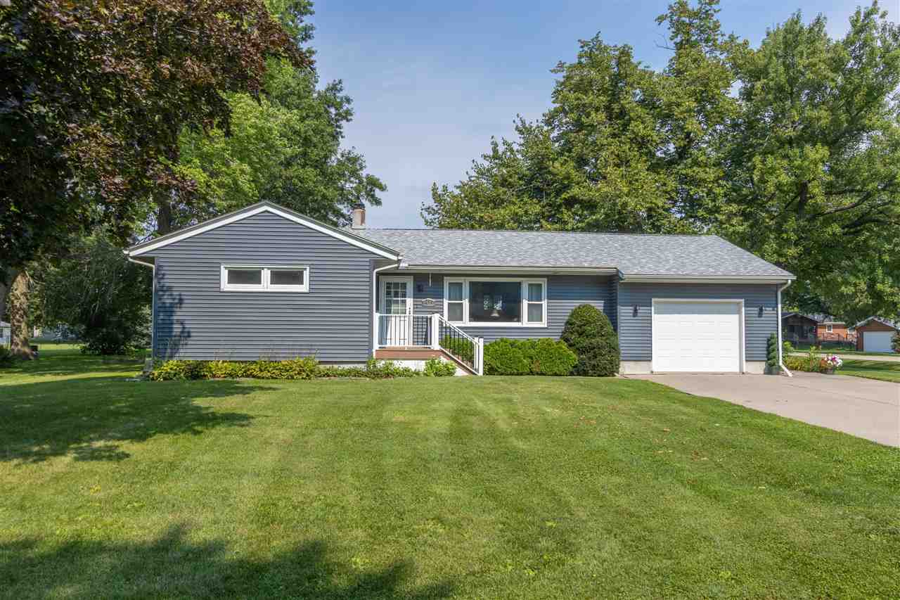 805 31st Avenue Middle Amana IA 52203
