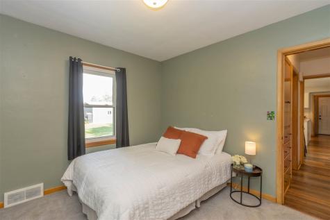 805 31st Avenue Middle Amana IA 52203