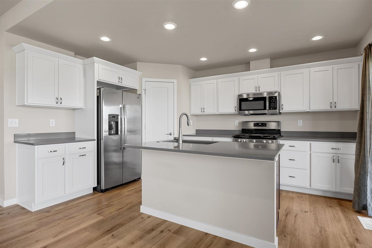 765 Brook Ridge Avenue North Liberty IA 52317