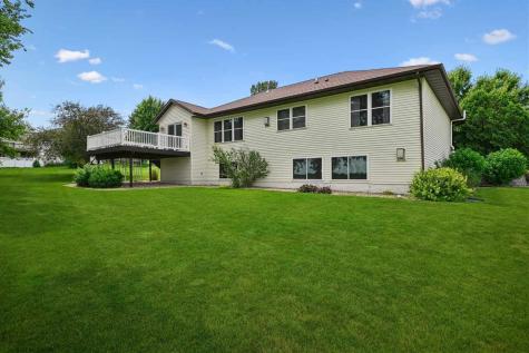 452 Sunset Drive Fairfax IA 52228