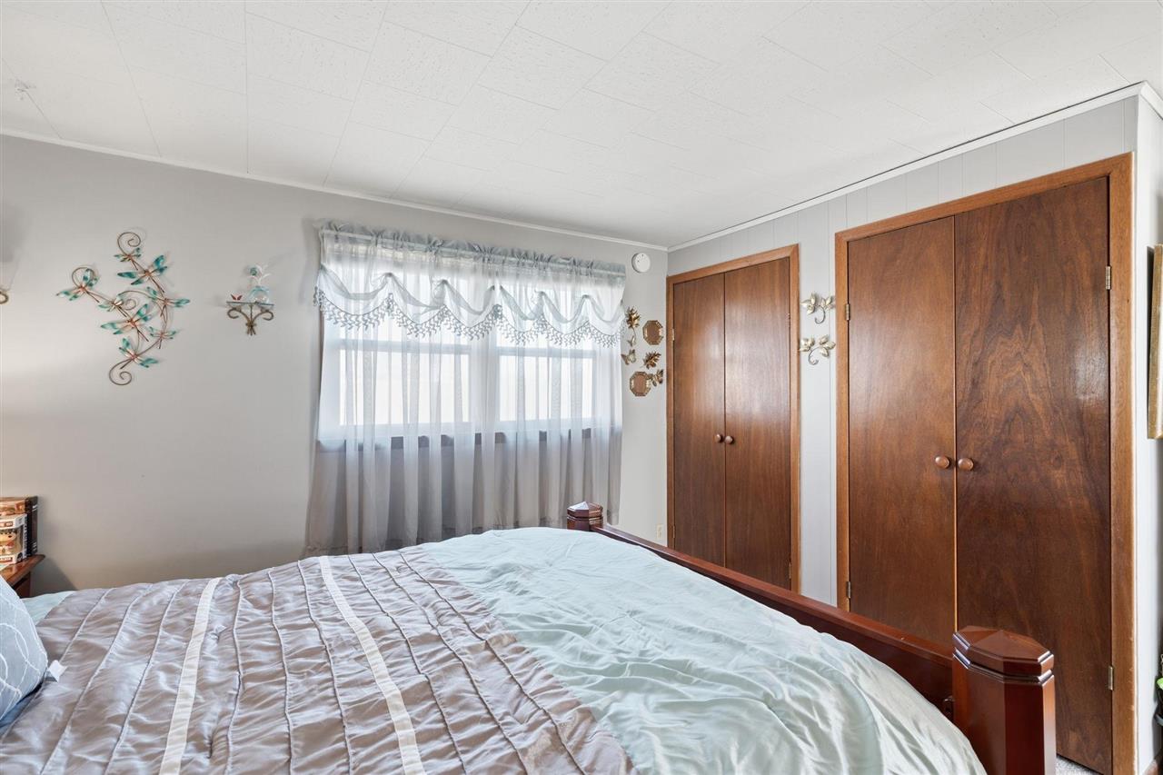 1211 22nd Avenue SW Cedar Rapids IA 52404