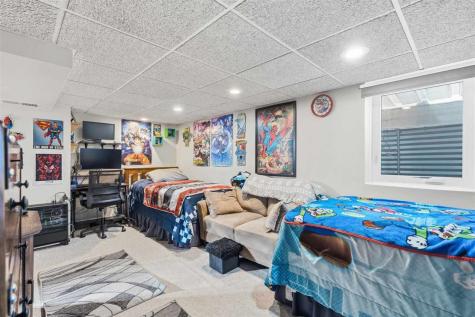 1211 22nd Avenue SW Cedar Rapids IA 52404