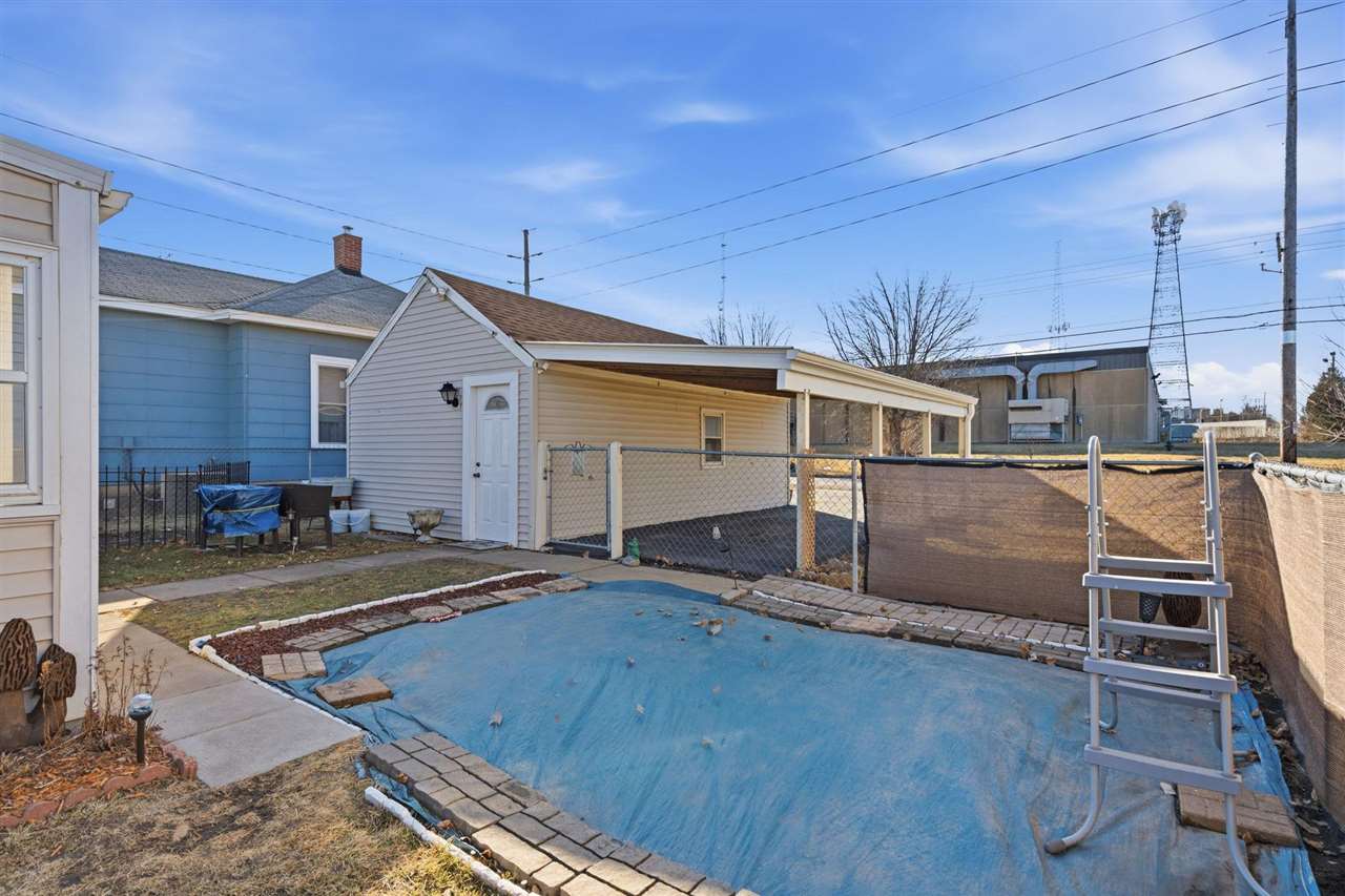 1211 22nd Avenue SW Cedar Rapids IA 52404