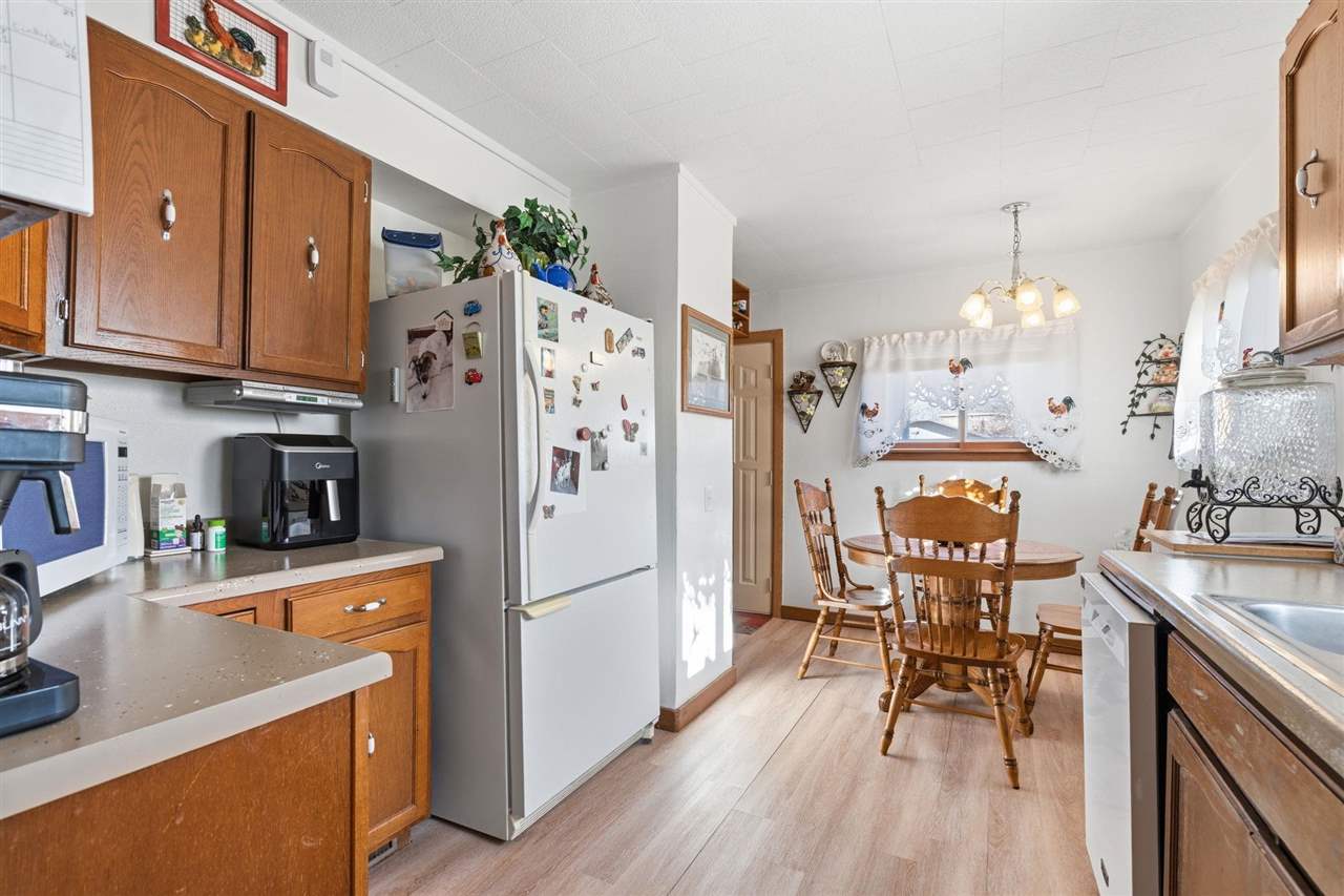 1211 22nd Avenue SW Cedar Rapids IA 52404