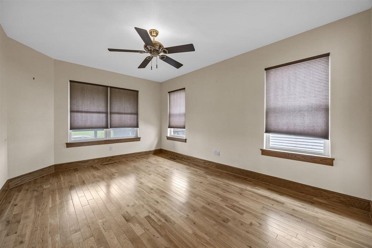 2004 C Street SW Cedar Rapids IA 52404