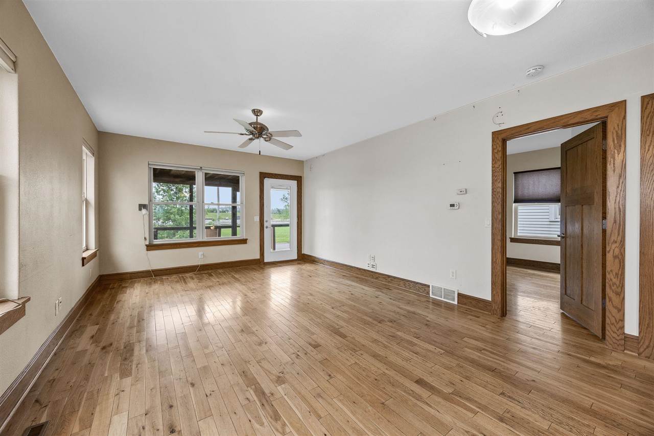2004 C Street SW Cedar Rapids IA 52404