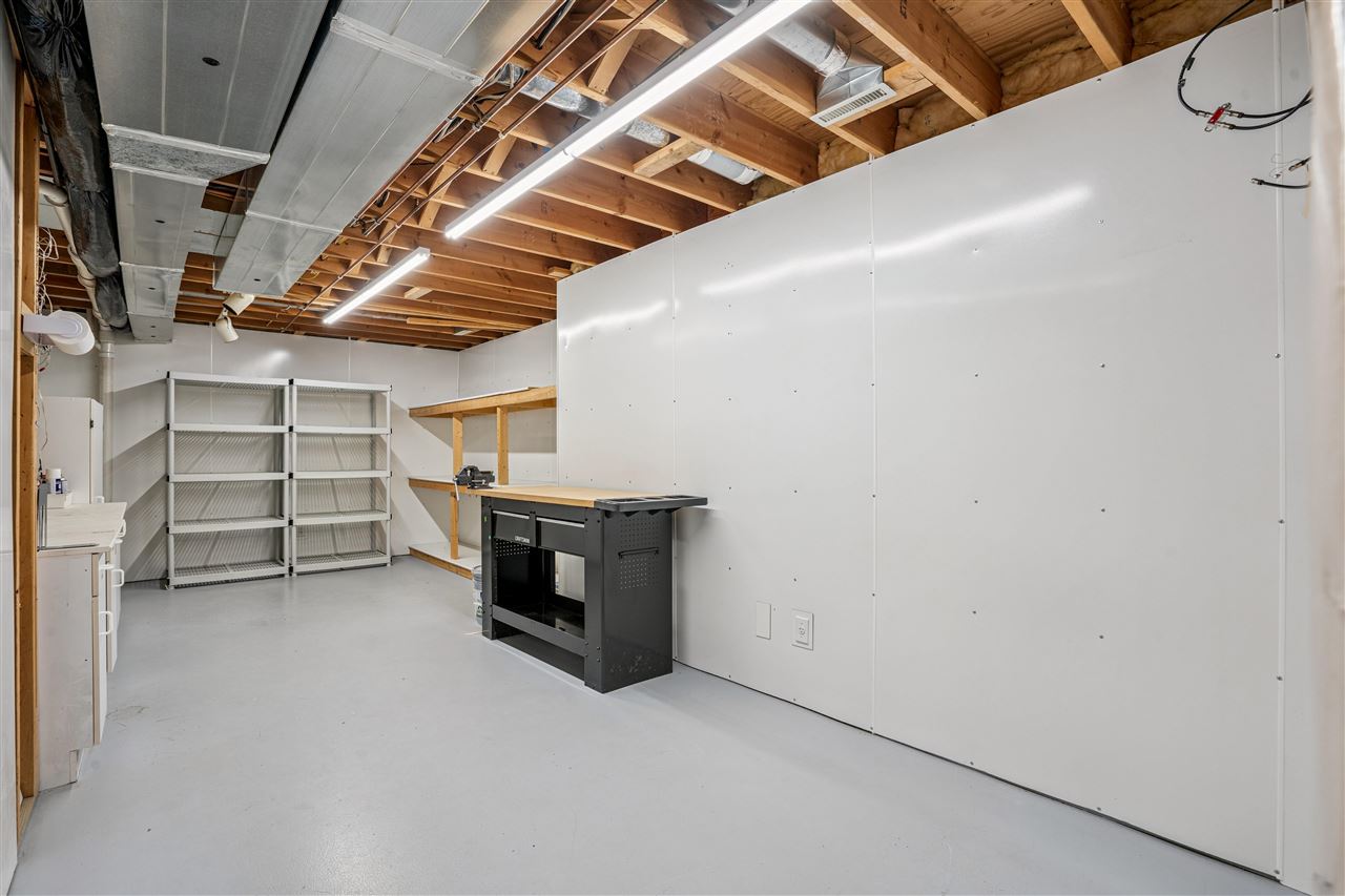 2713 Oakmont Court Coralville IA 52241