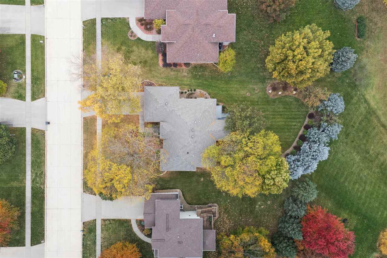 2713 Oakmont Court Coralville IA 52241