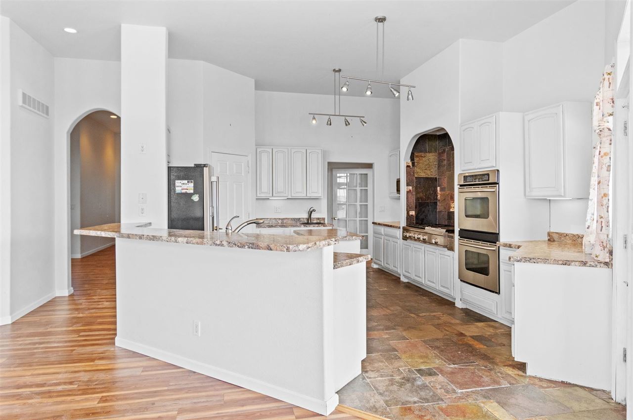 2245 288th Drive Williamsburg IA 52361
