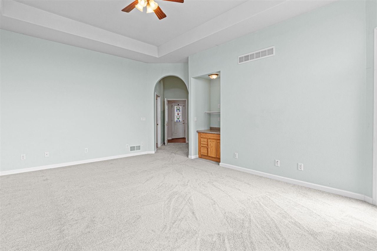 2245 288th Drive Williamsburg IA 52361