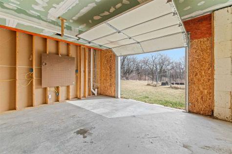 2245 288th Drive Williamsburg IA 52361