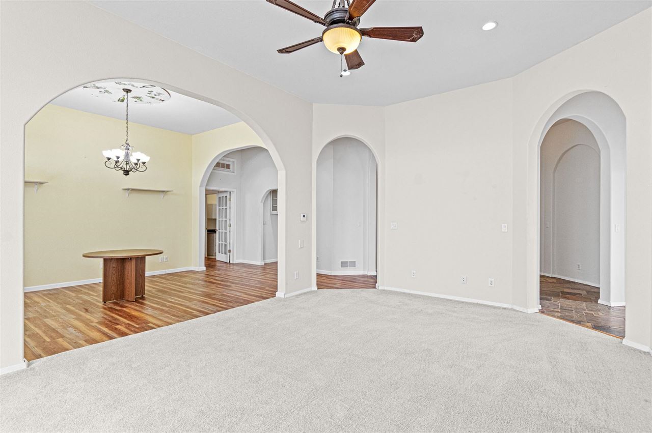 2245 288th Drive Williamsburg IA 52361
