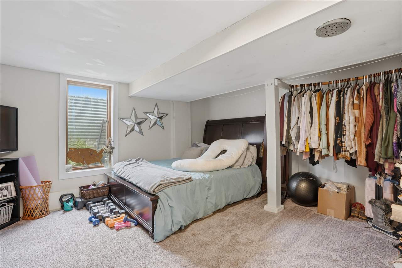 706 Giblin Drive Iowa City IA 52246