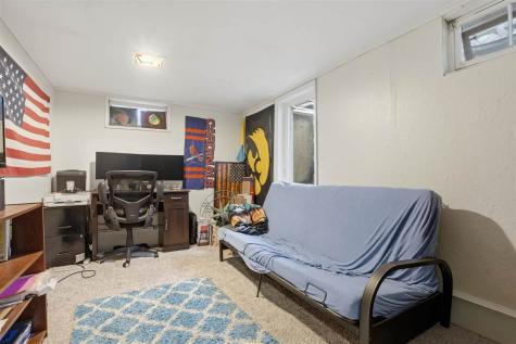 706 Giblin Drive Iowa City IA 52246