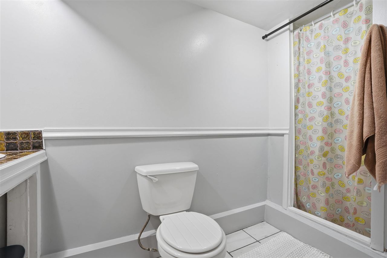 706 Giblin Drive Iowa City IA 52246