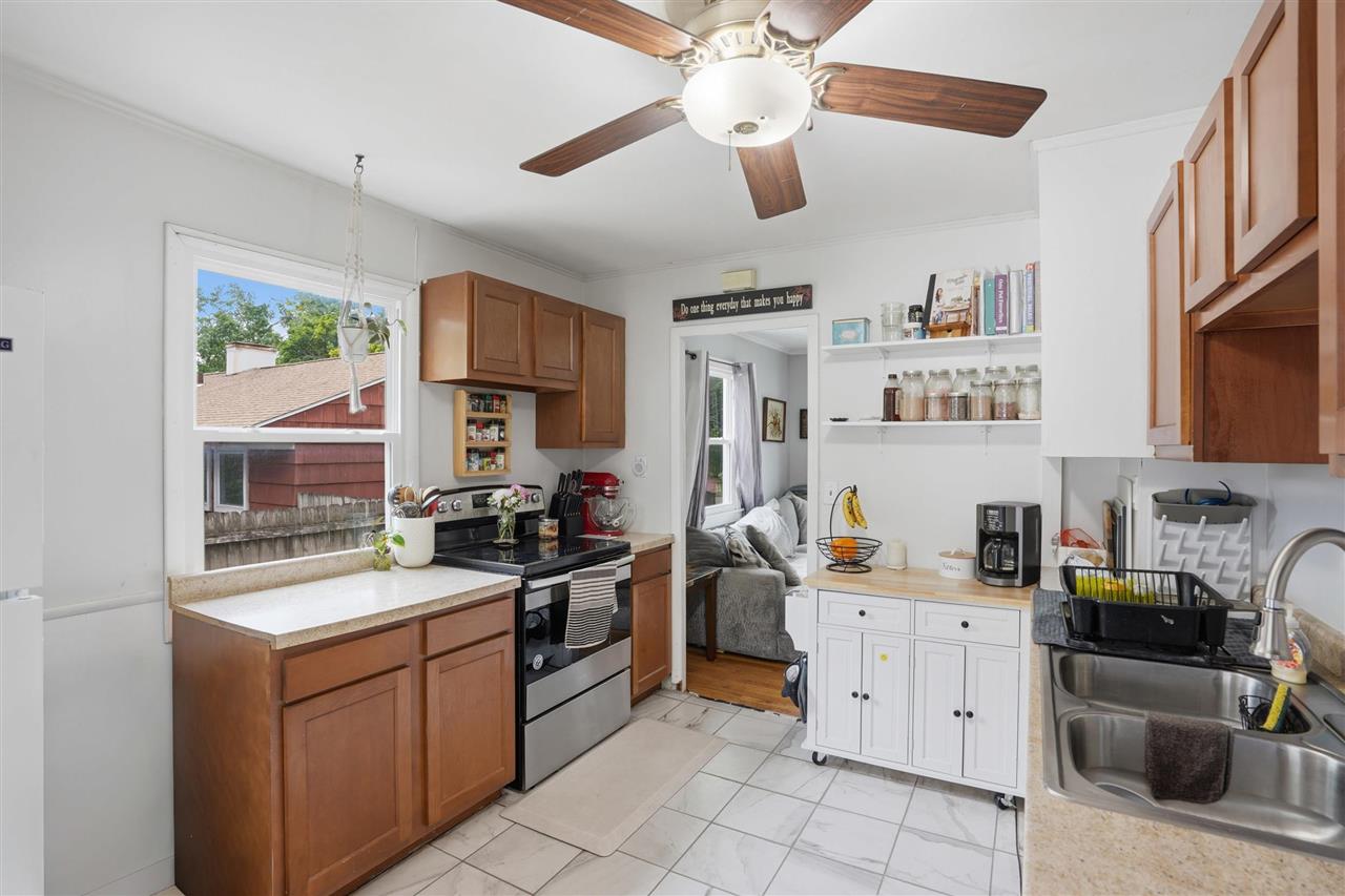 706 Giblin Drive Iowa City IA 52246