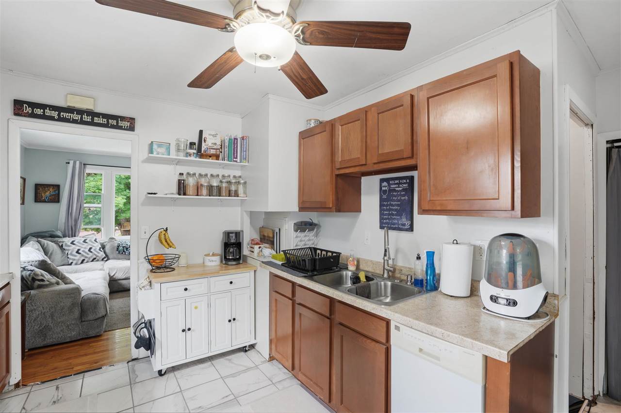 706 Giblin Drive Iowa City IA 52246